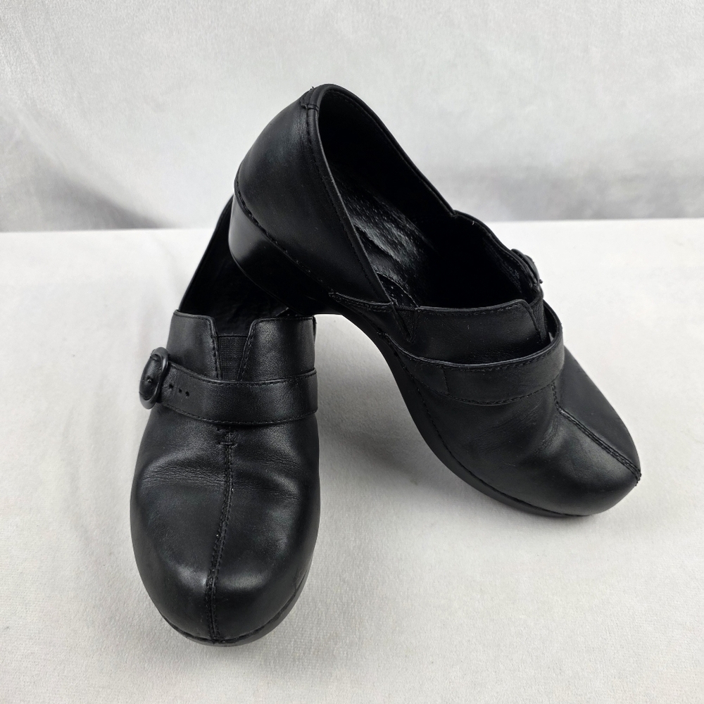 Dansko Tamara Leather Buckle Monk Strap Clog Style # 4800020200‎ Womens EU 38